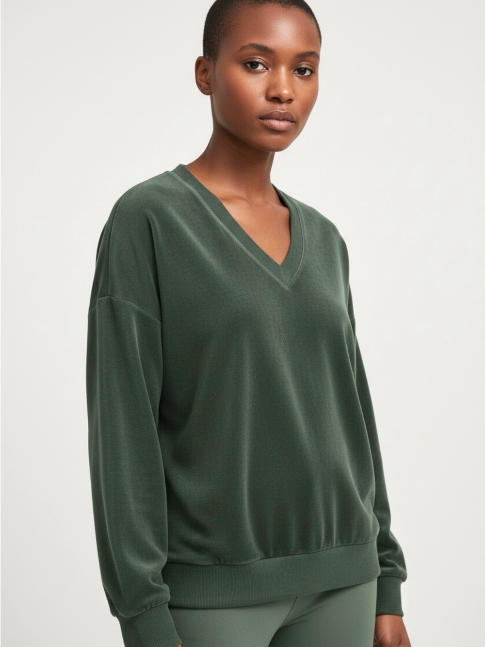 Athleta Women’s Seasoft V-Neck Sweatshert in Muted Green Med Like New